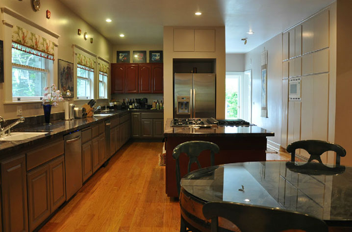 kitchen-before-galleryI